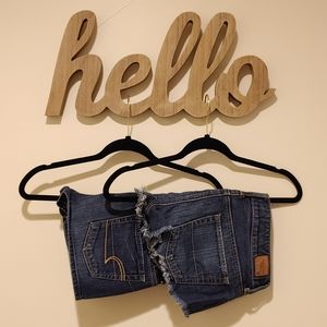 2 Pairs of AEO Denim Shorts (2/4)